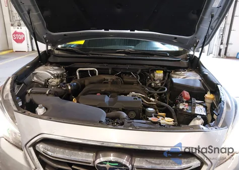 2018 Subaru Outback 2.5I Premium z USA, uszkodzony, nr VIN 4S4BSAFC7J3288248